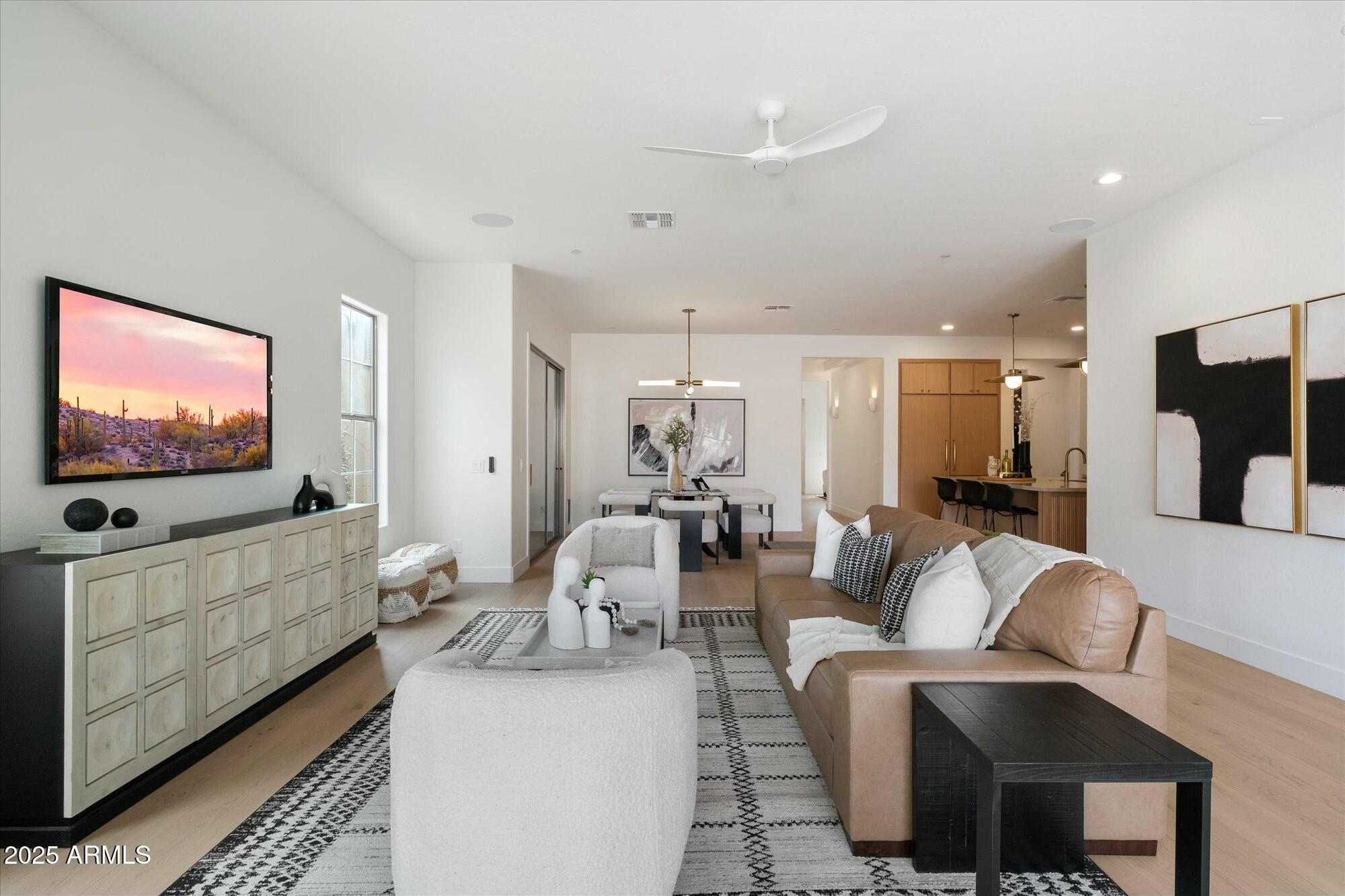 9248 E DESERT VILLAGE Drive
