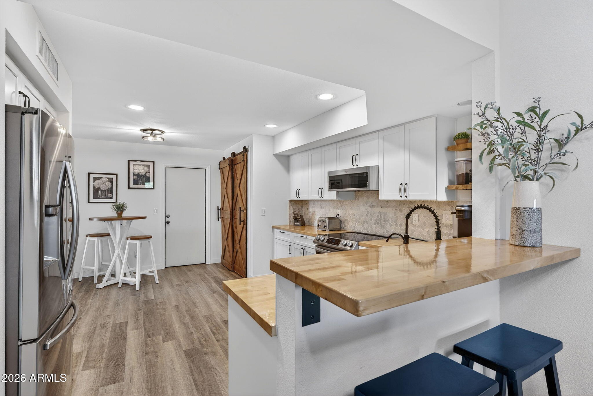 7984 E CACTUS WREN Road