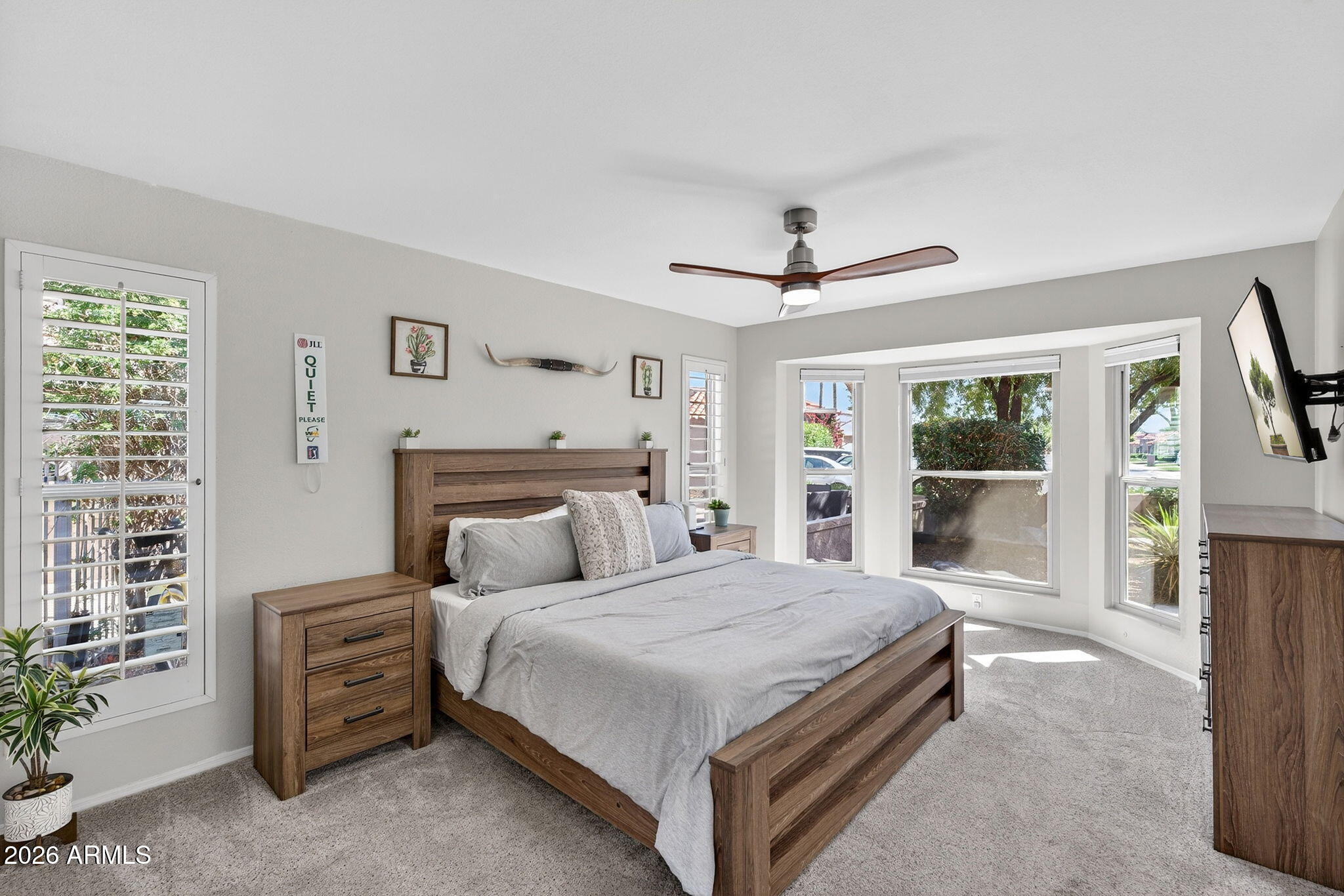 7984 E CACTUS WREN Road