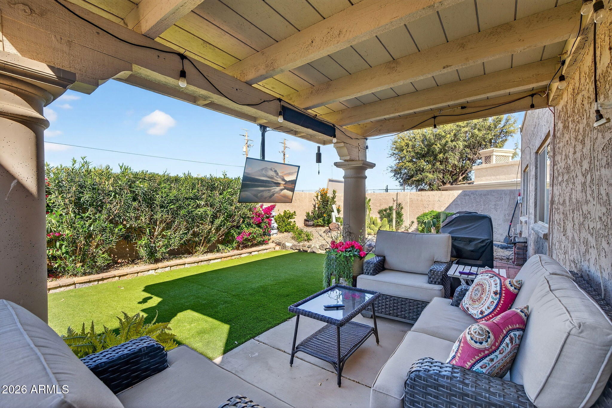 7984 E CACTUS WREN Road