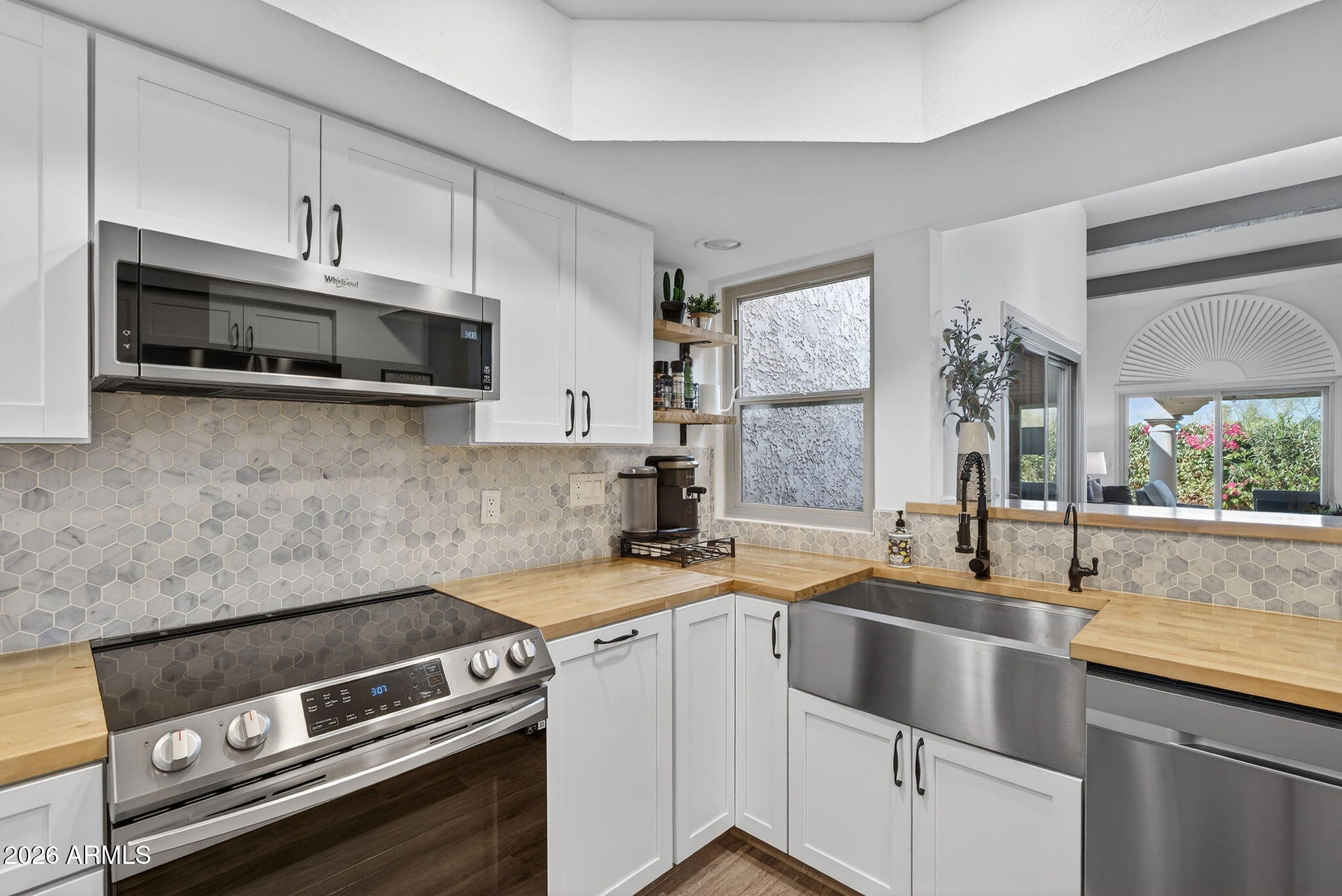 7984 E CACTUS WREN Road