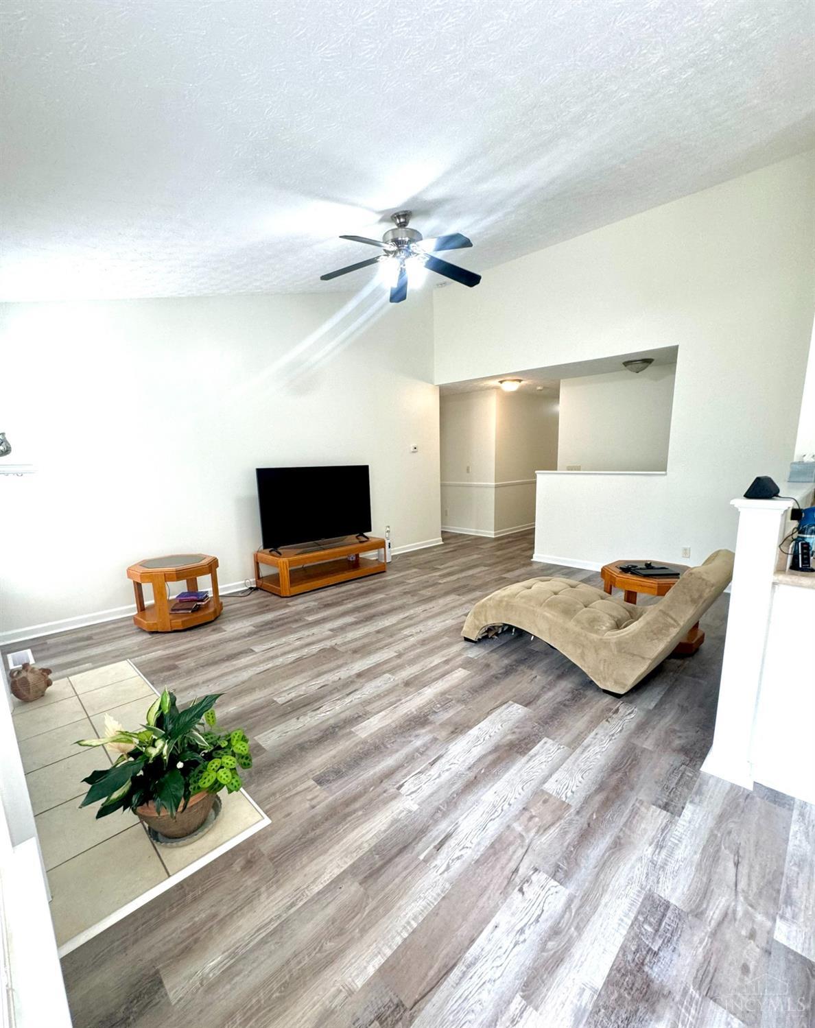 6022 Delfair Lane