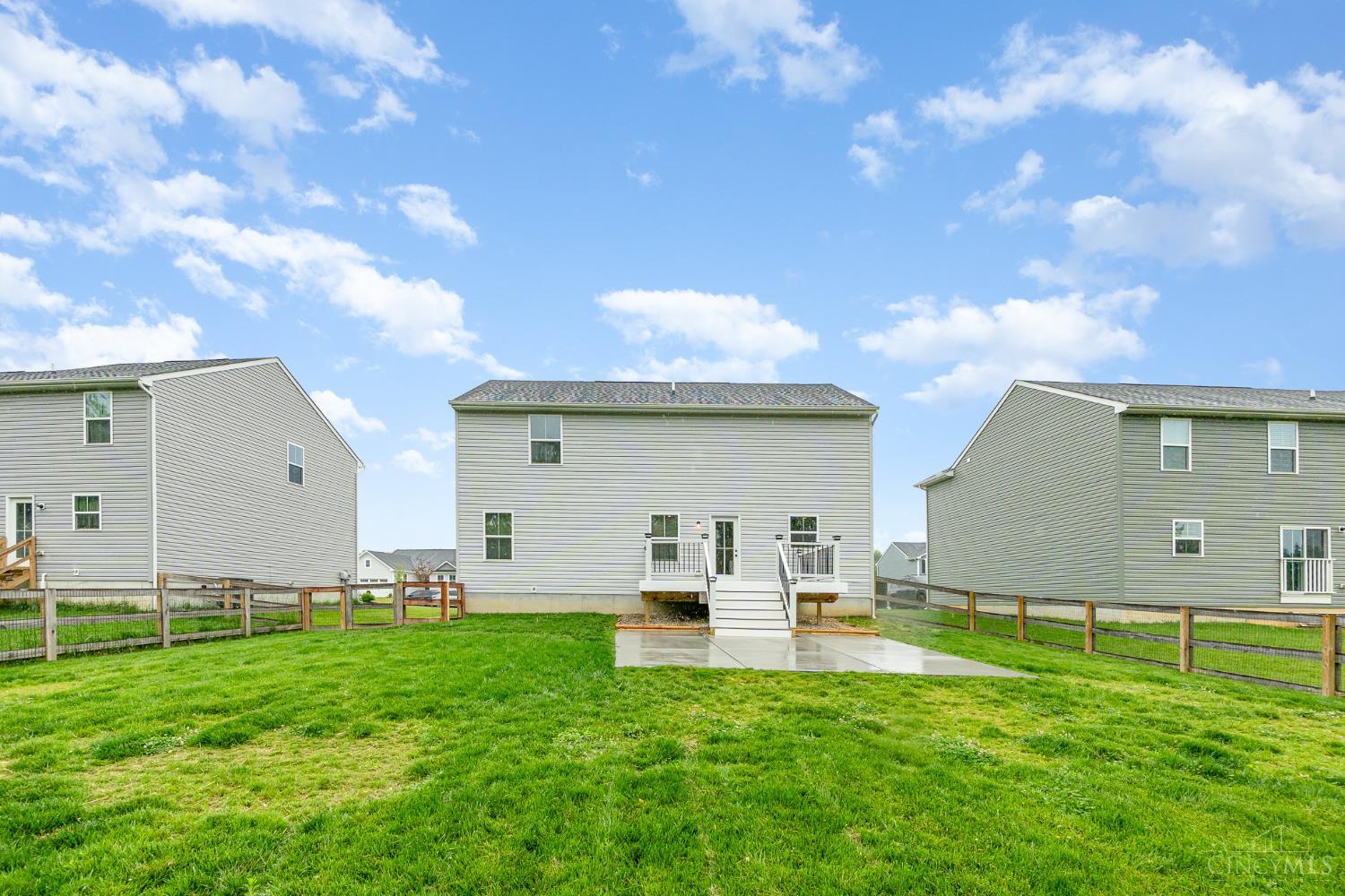 6482 Tralee Lane