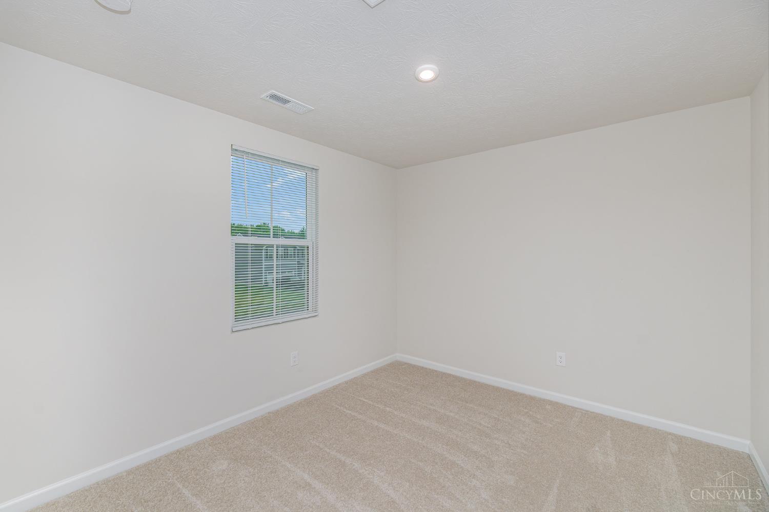 6482 Tralee Lane