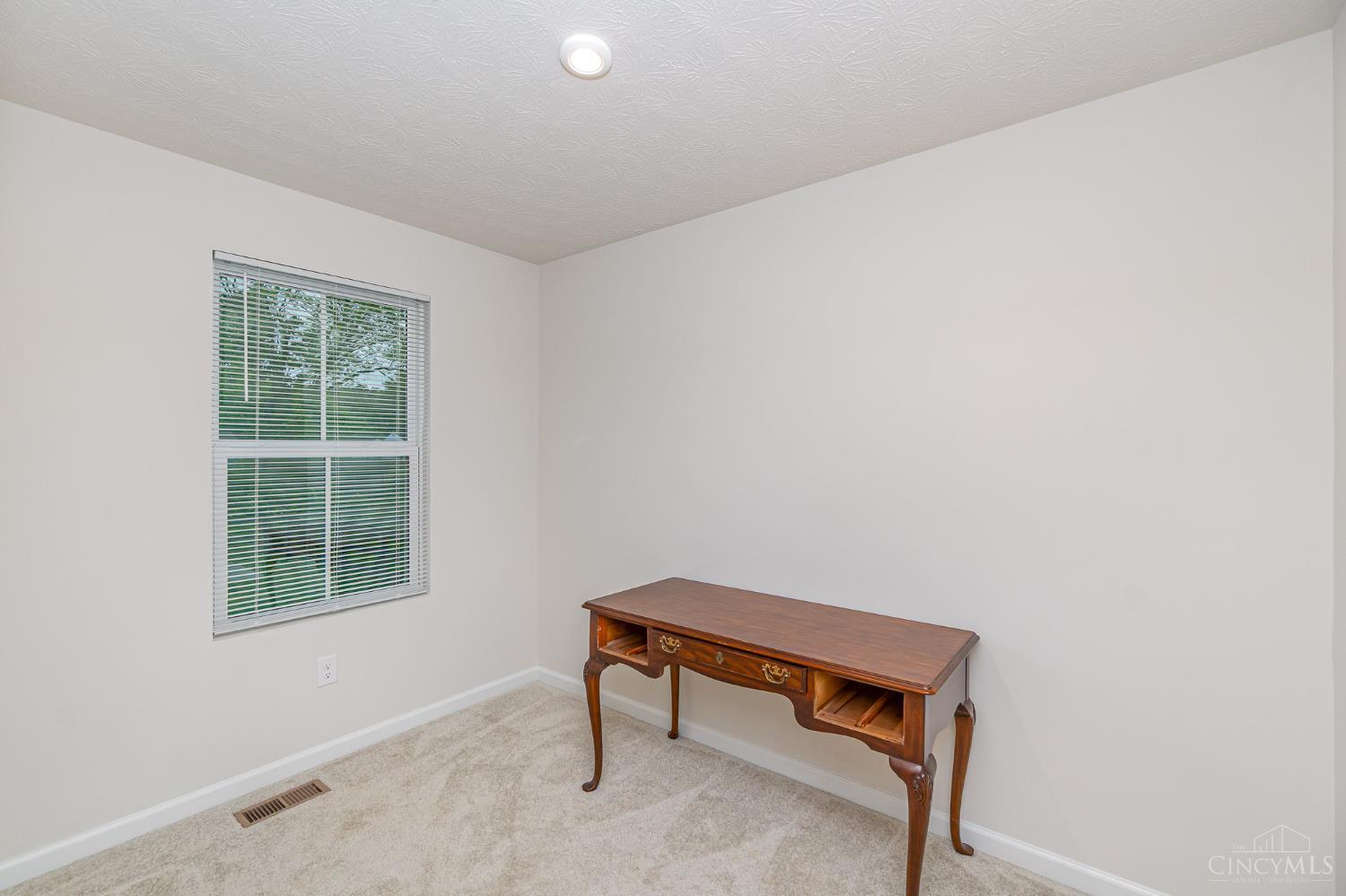 6482 Tralee Lane