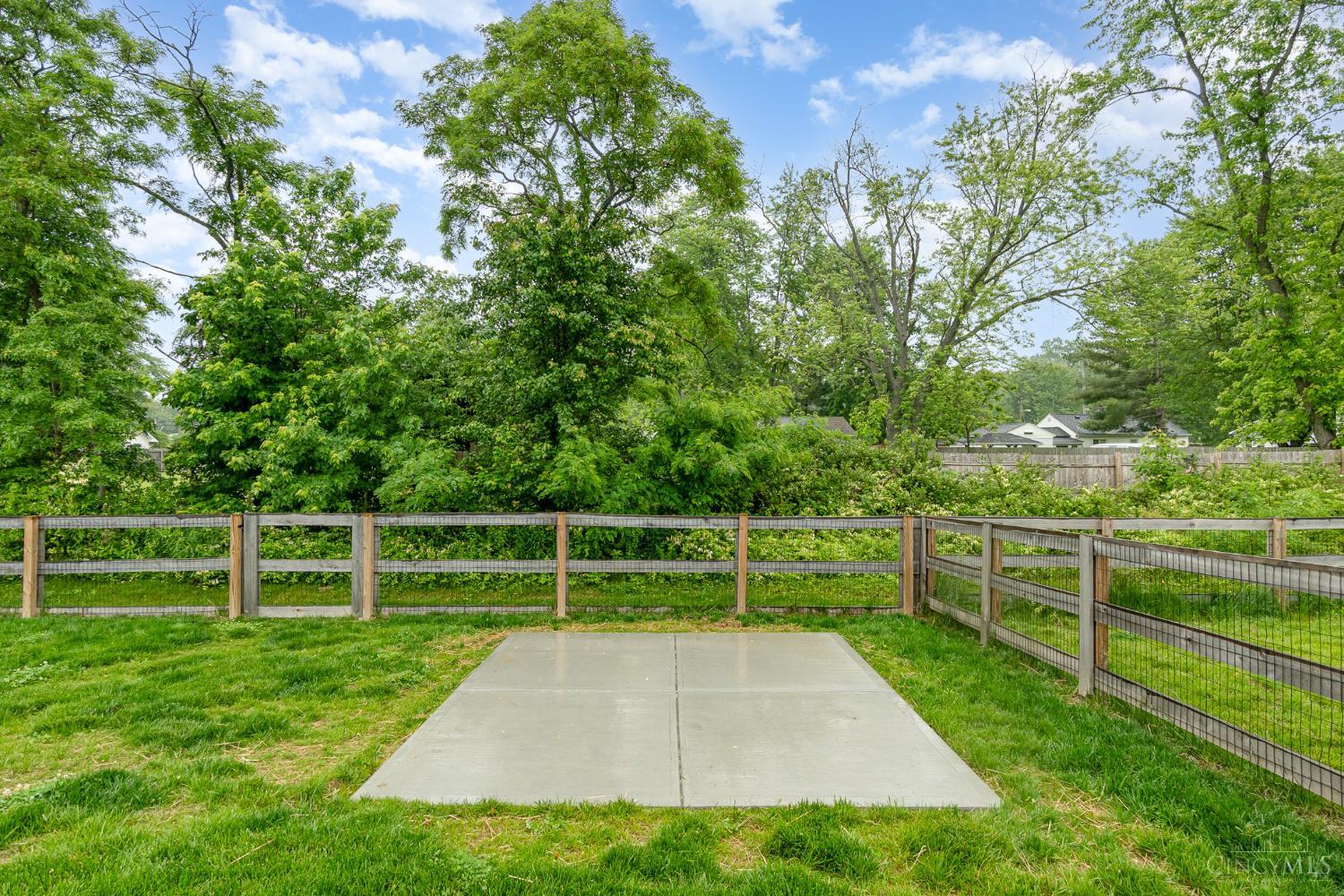 6482 Tralee Lane