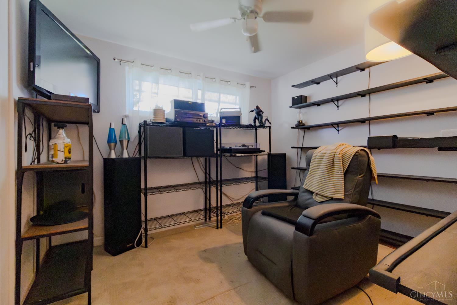 6654 Helwig Drive