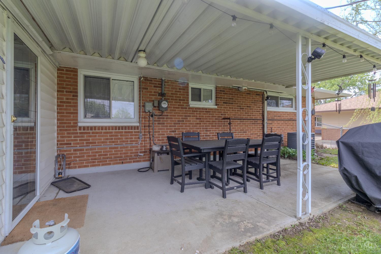 6654 Helwig Drive