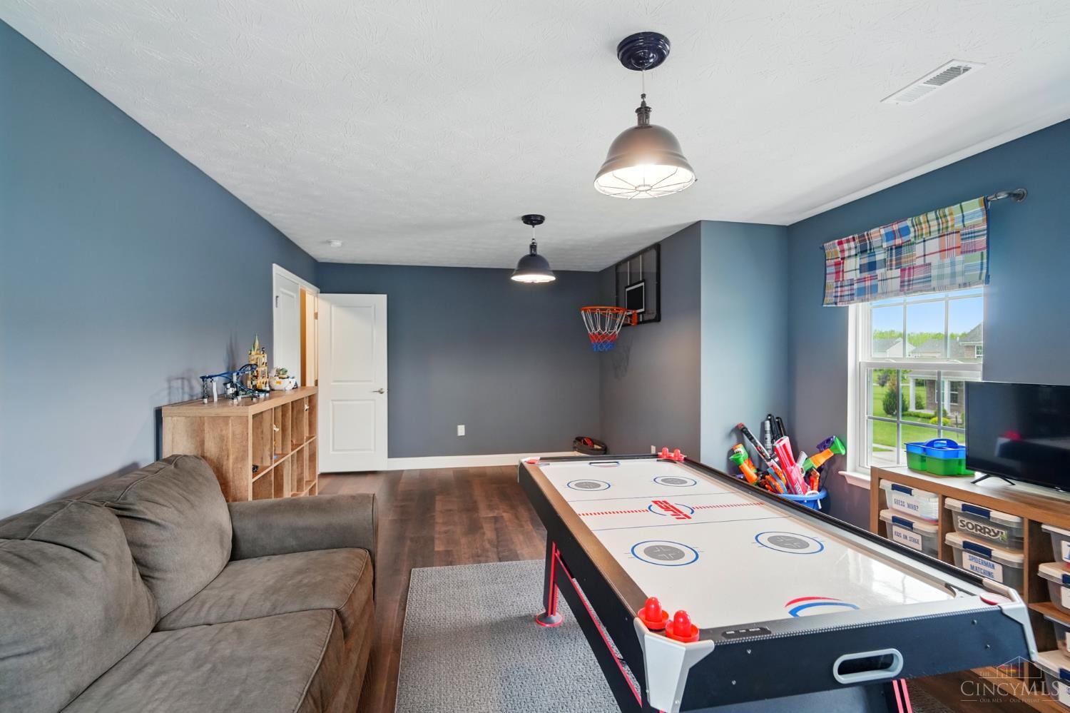 8772 Rhone Court