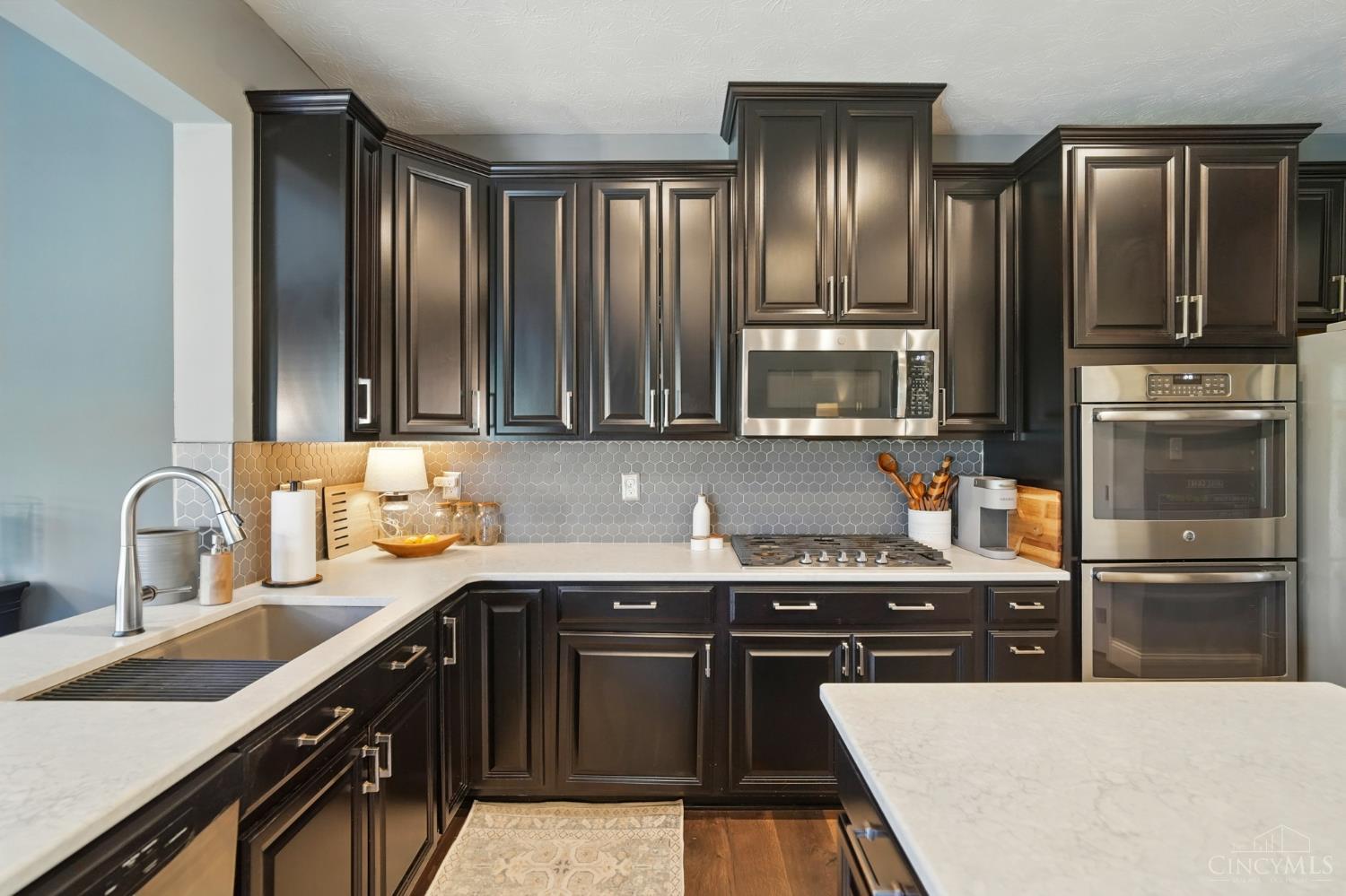 8772 Rhone Court