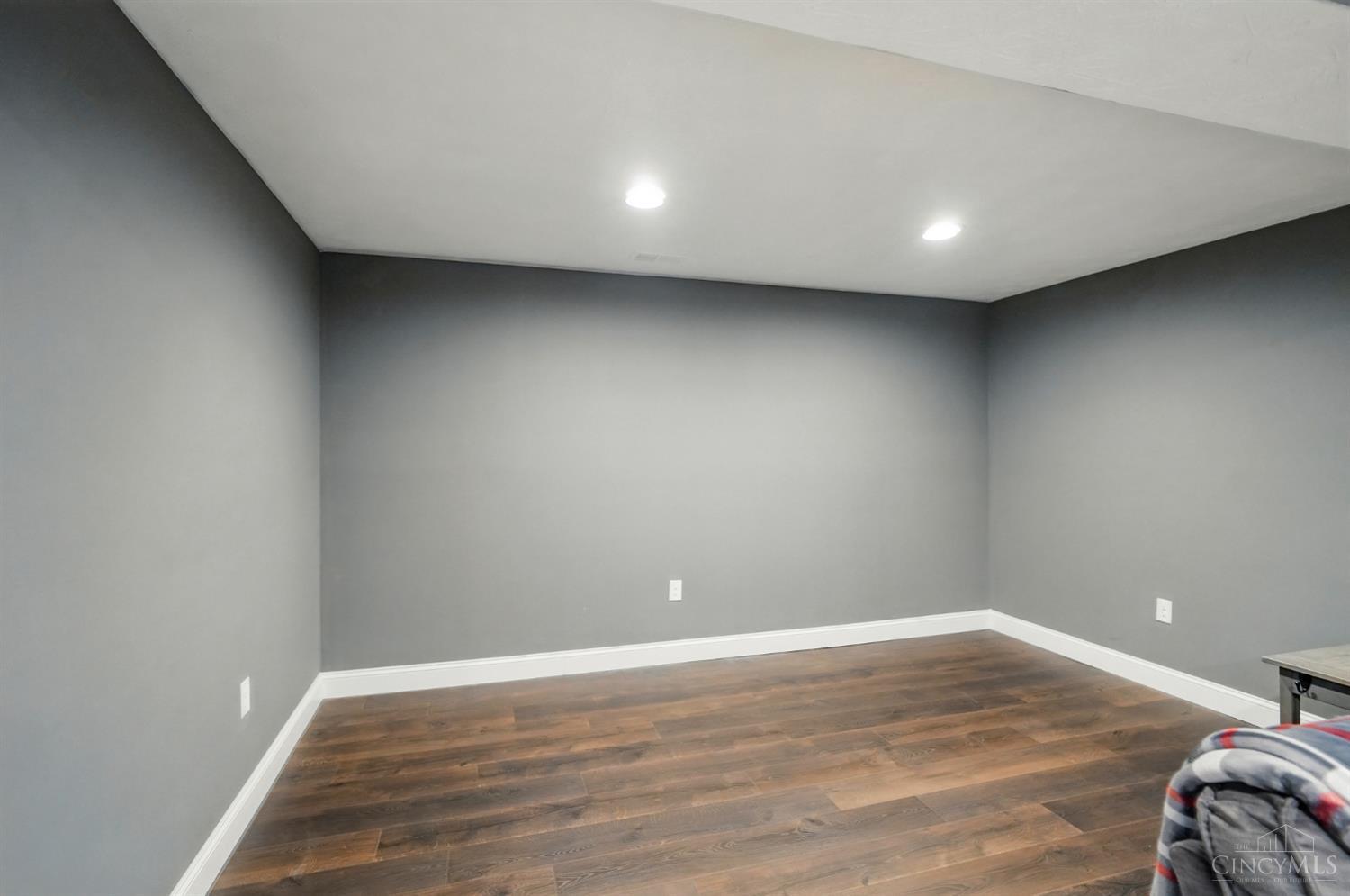 8772 Rhone Court