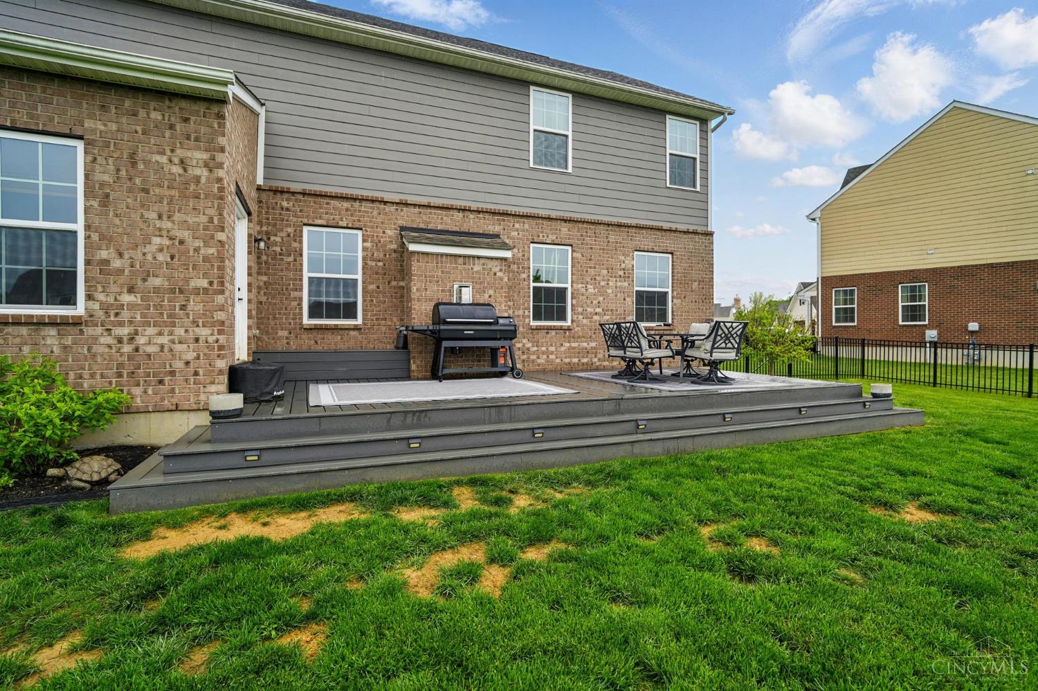 8772 Rhone Court
