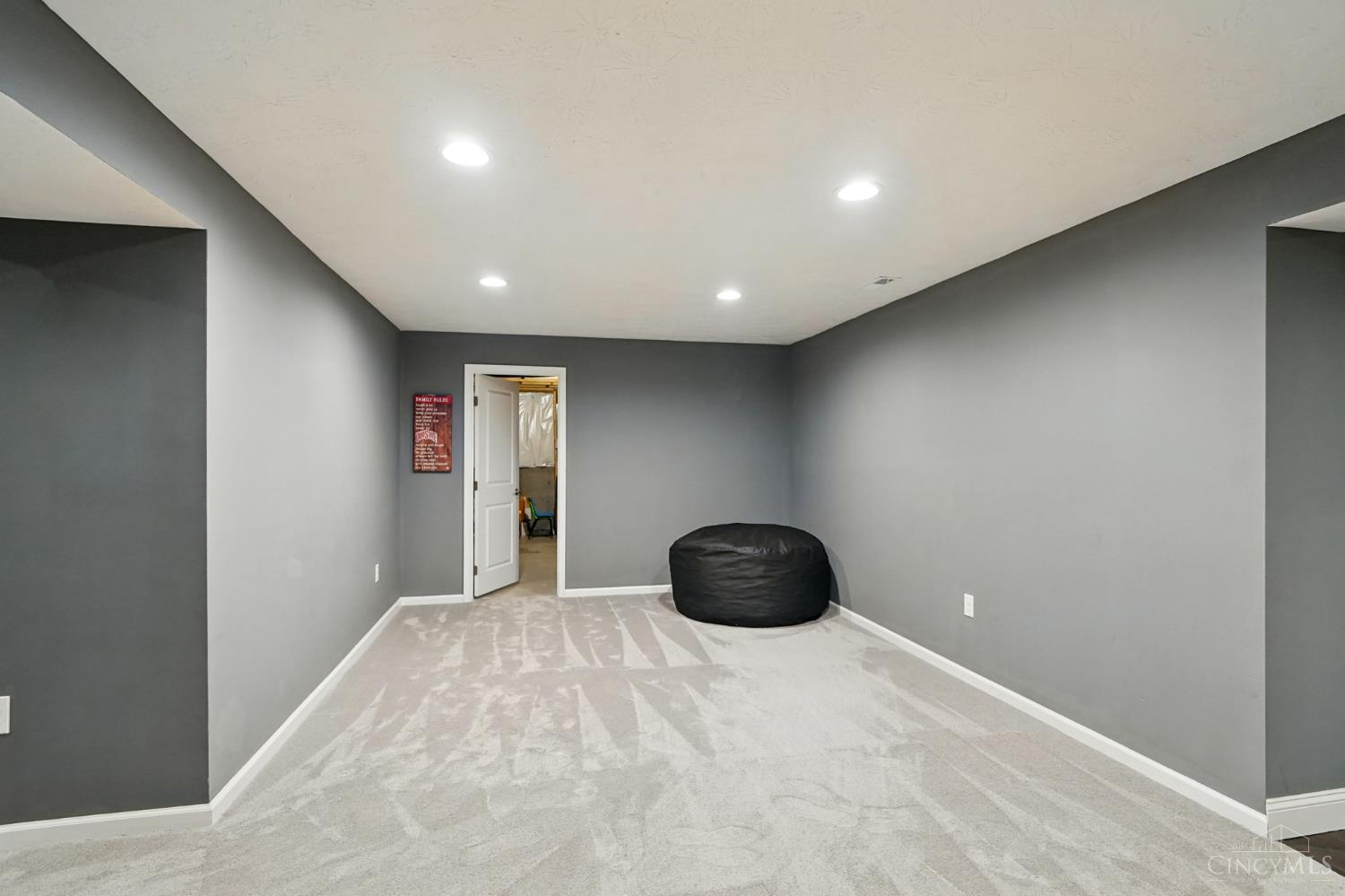 8772 Rhone Court