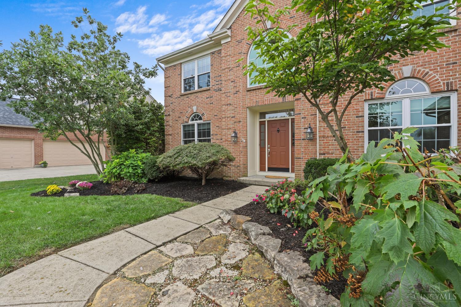 6329 Caddies Way