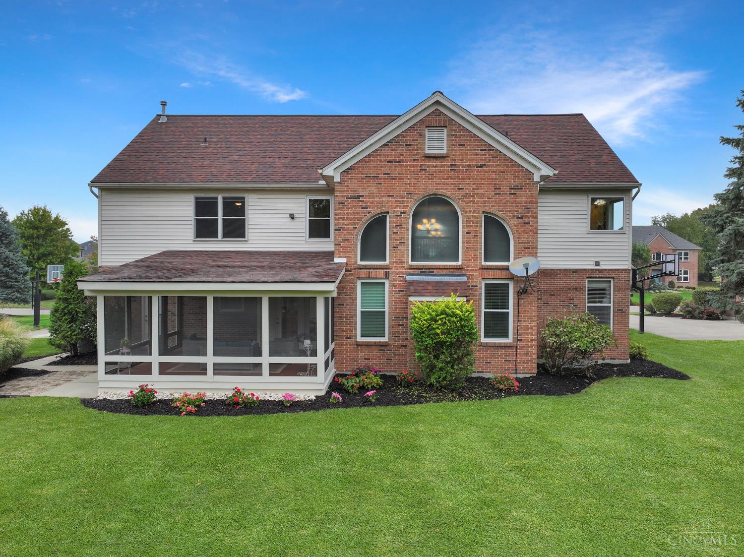 6329 Caddies Way