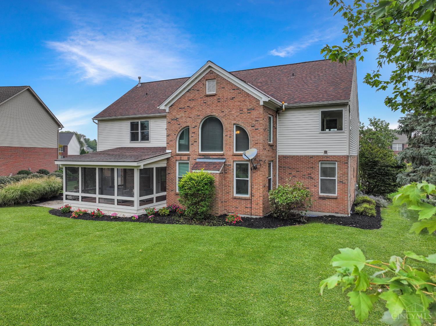 6329 Caddies Way