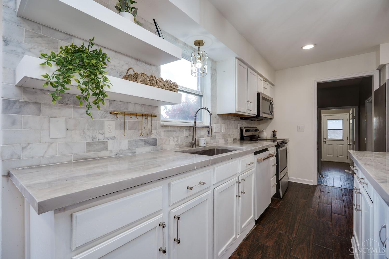 6406 Whippoorwill Way