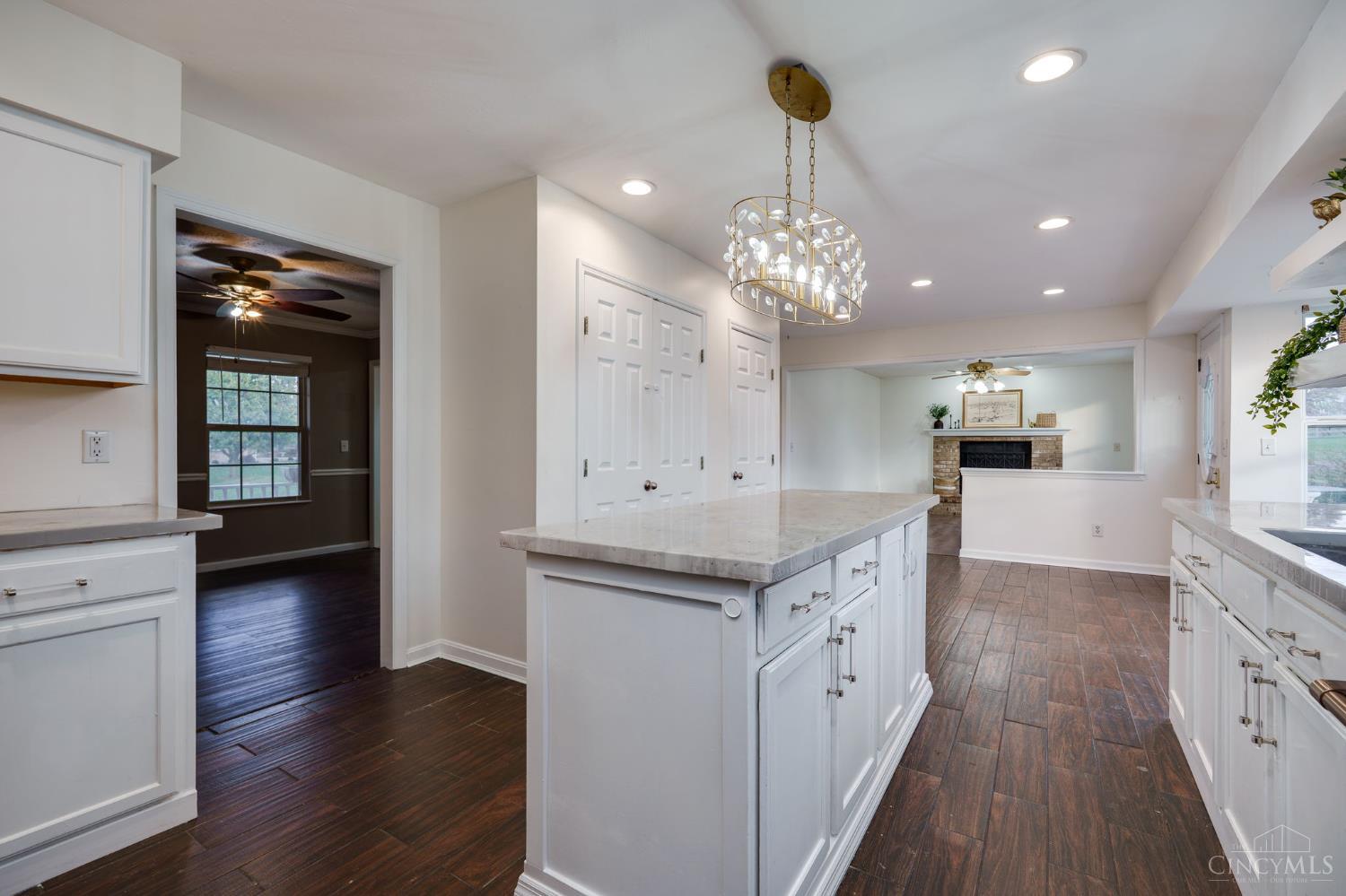 6406 Whippoorwill Way