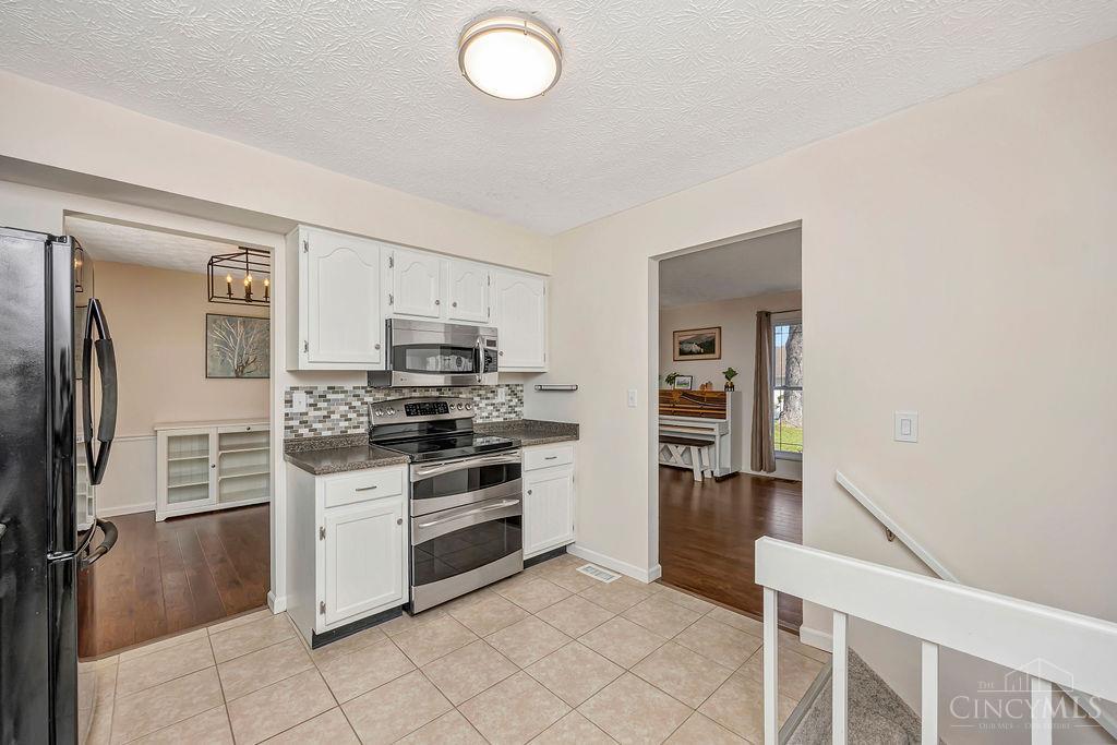 6655 Tulip Lane