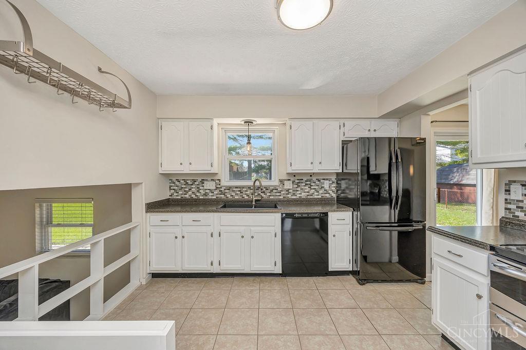 6655 Tulip Lane