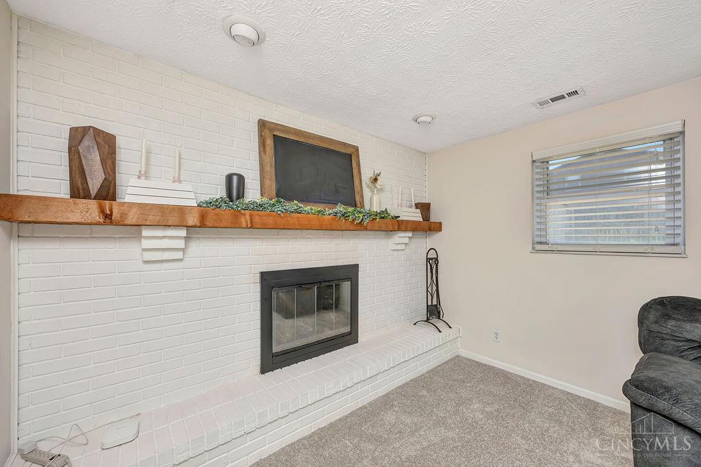 6655 Tulip Lane
