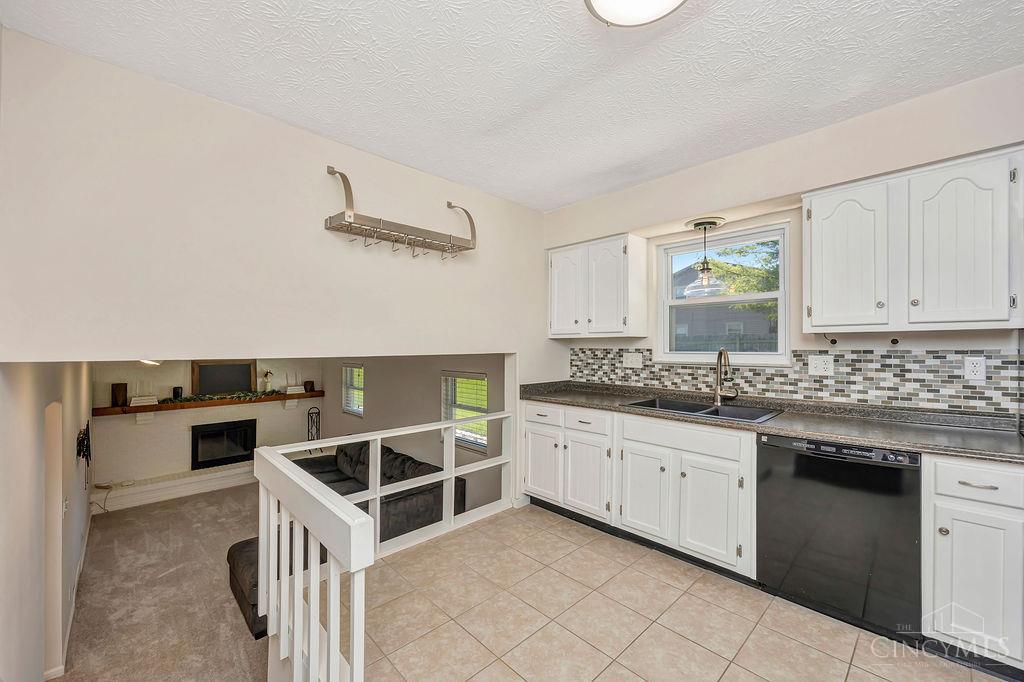 6655 Tulip Lane