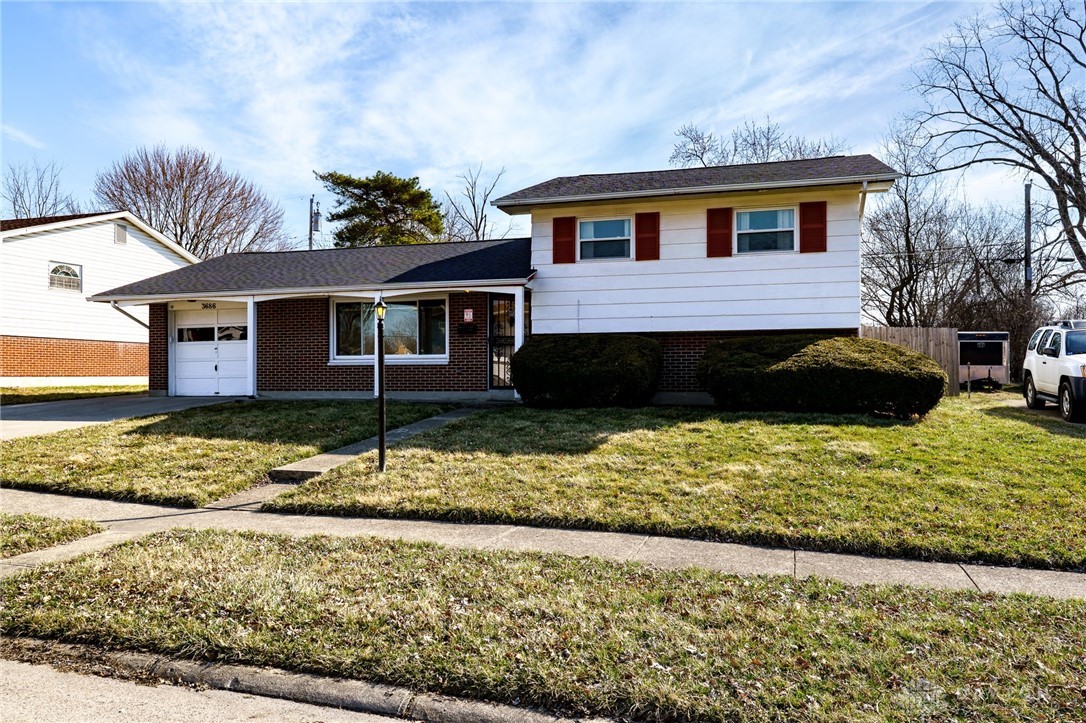3686 Hermosa Drive