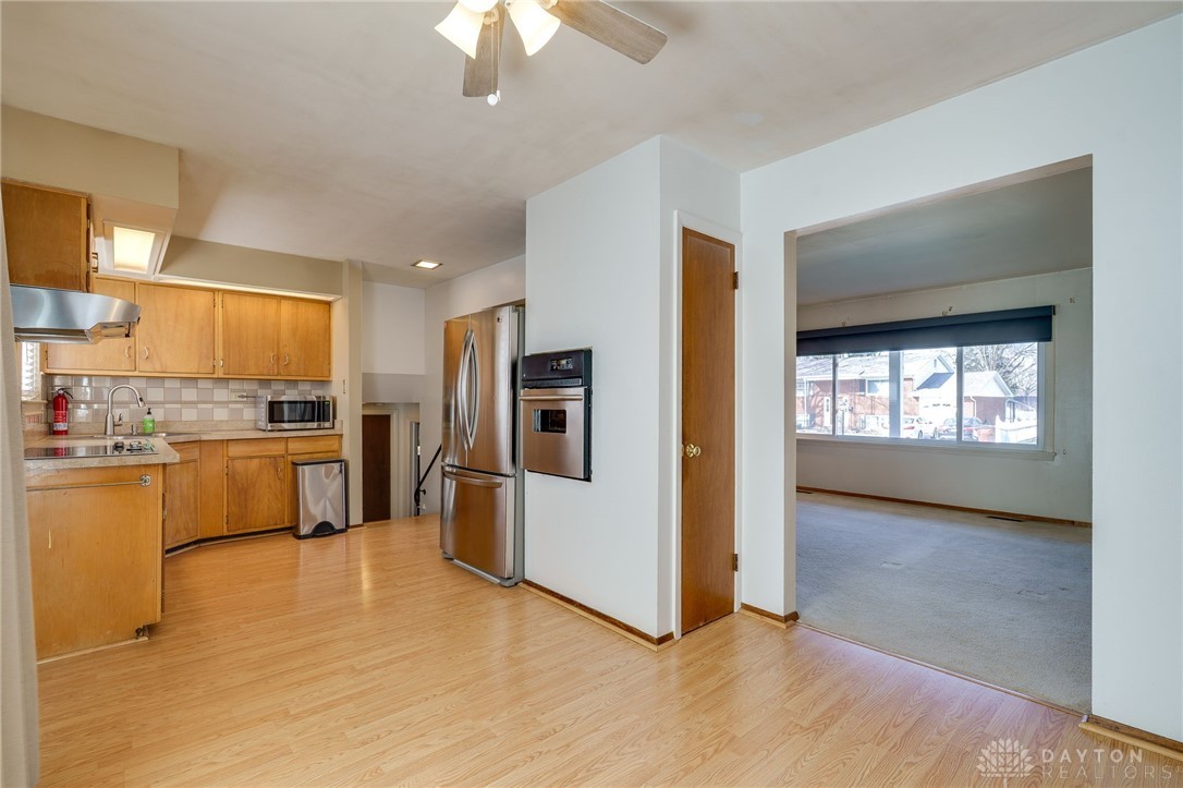 3686 Hermosa Drive