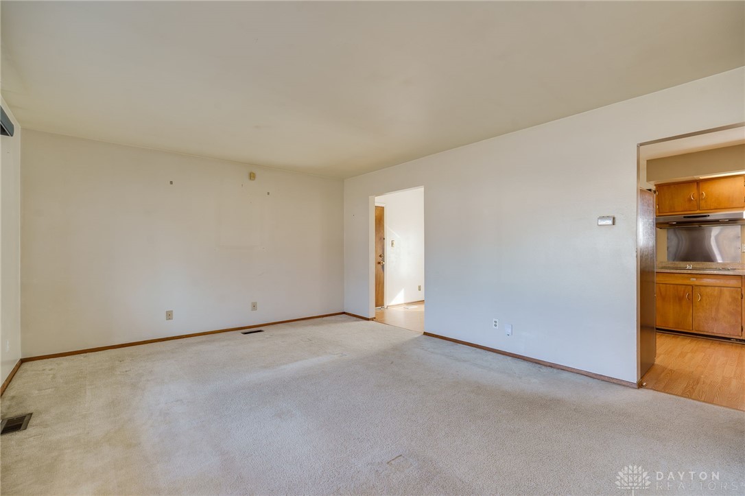 3686 Hermosa Drive