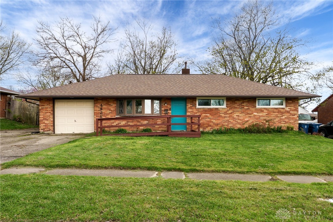 4426 Kitridge Road