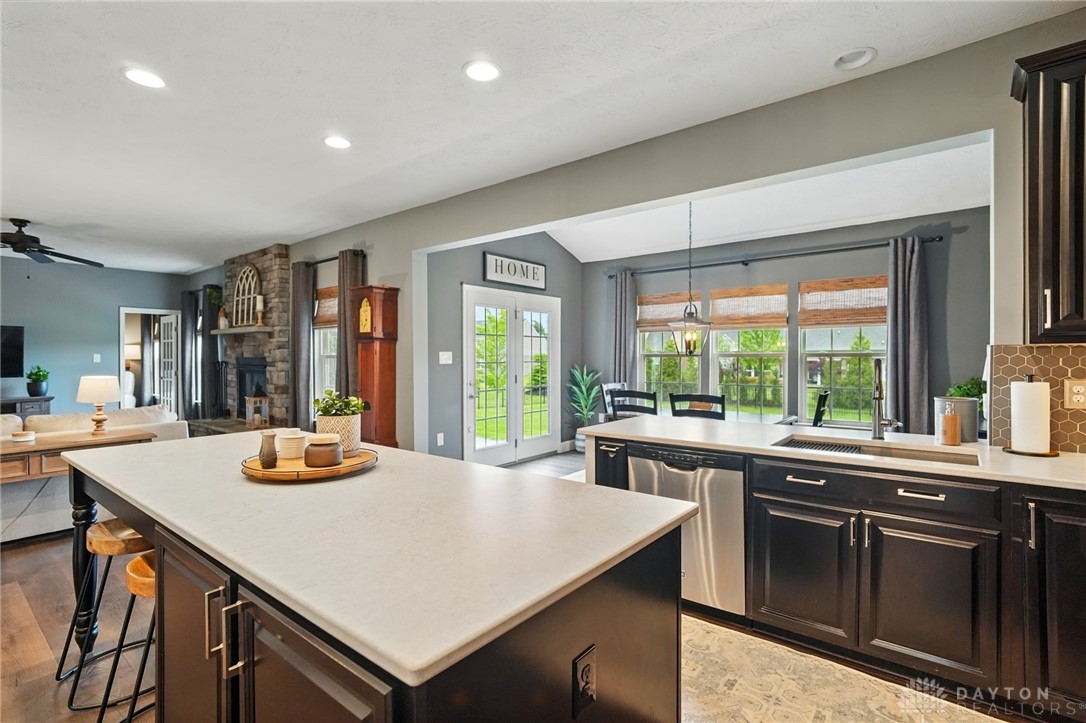 8772 Rhone Court