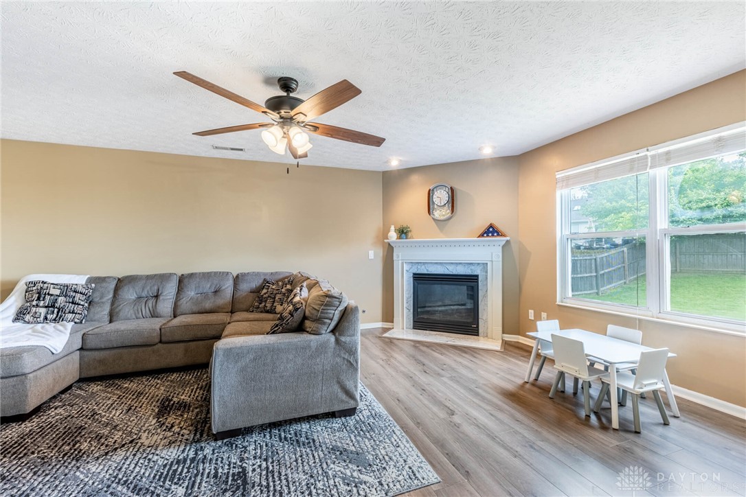 4333 Dobbin Circle