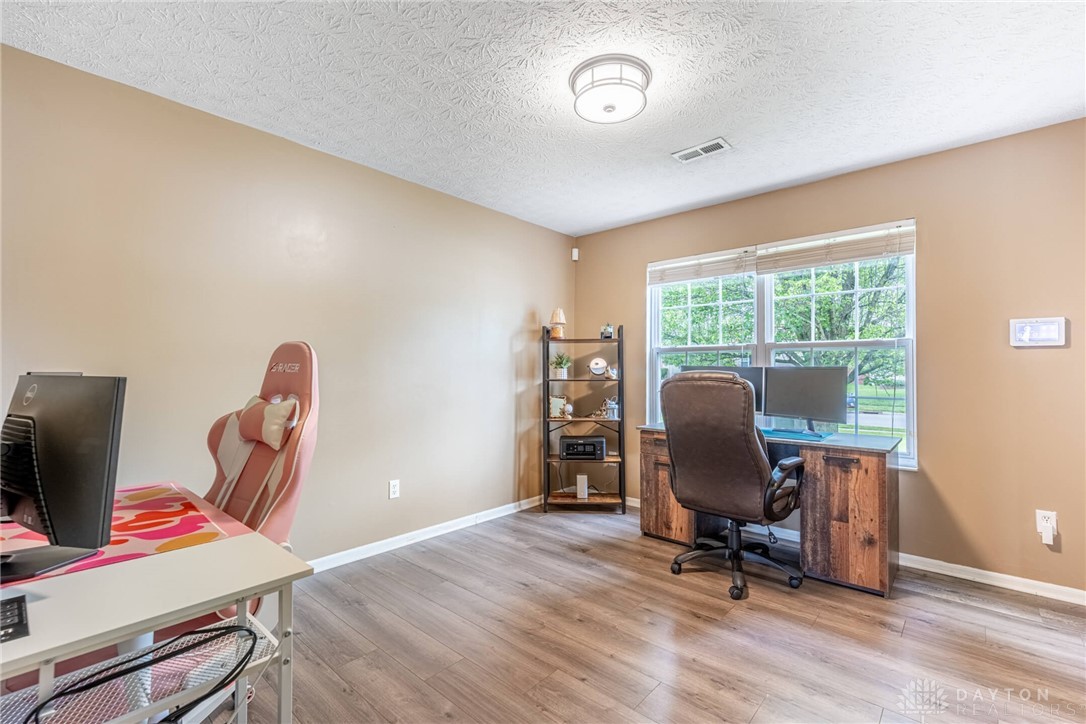 4333 Dobbin Circle