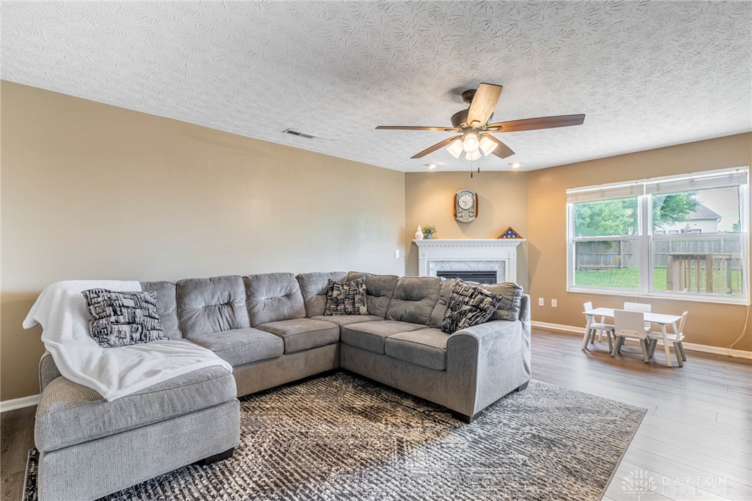 4333 Dobbin Circle