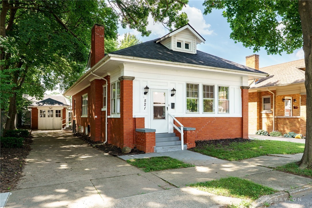 521 Lindsey Street
