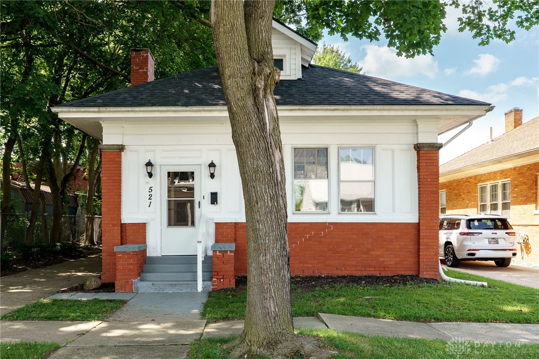 521 Lindsey Street