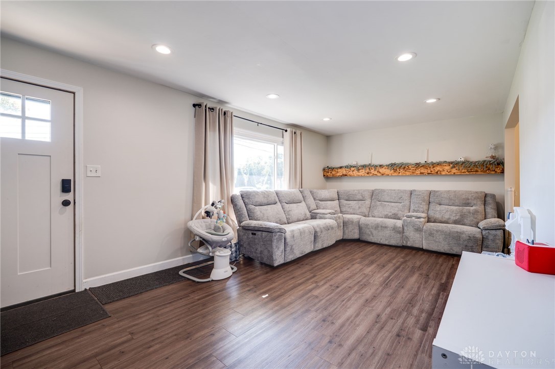 2733 N State Route 48