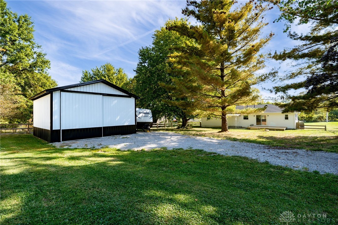 2733 N State Route 48