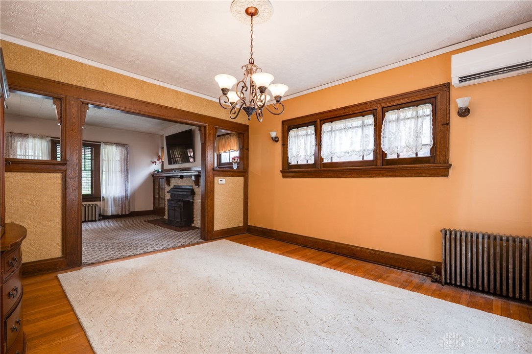 631 Belmonte Park
