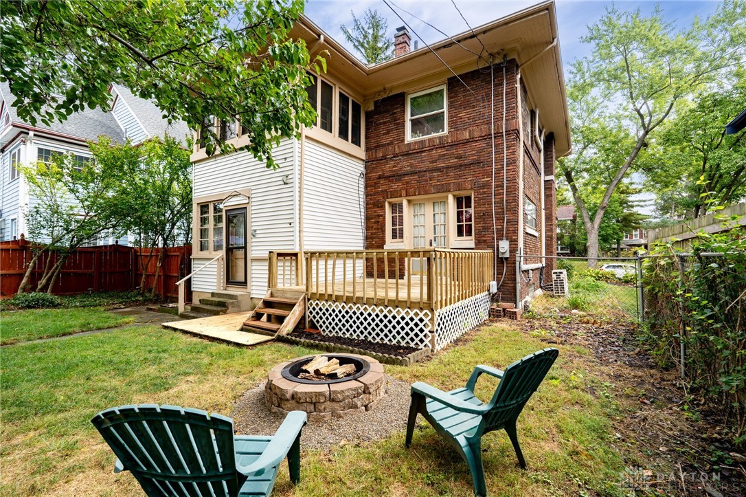 631 Belmonte Park