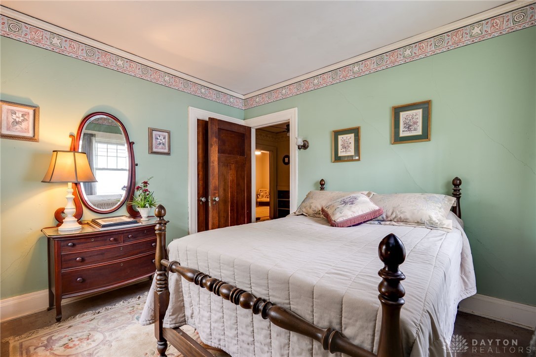 631 Belmonte Park
