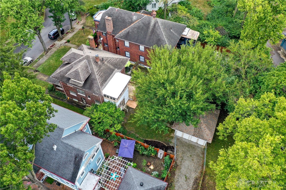 631 Belmonte Park