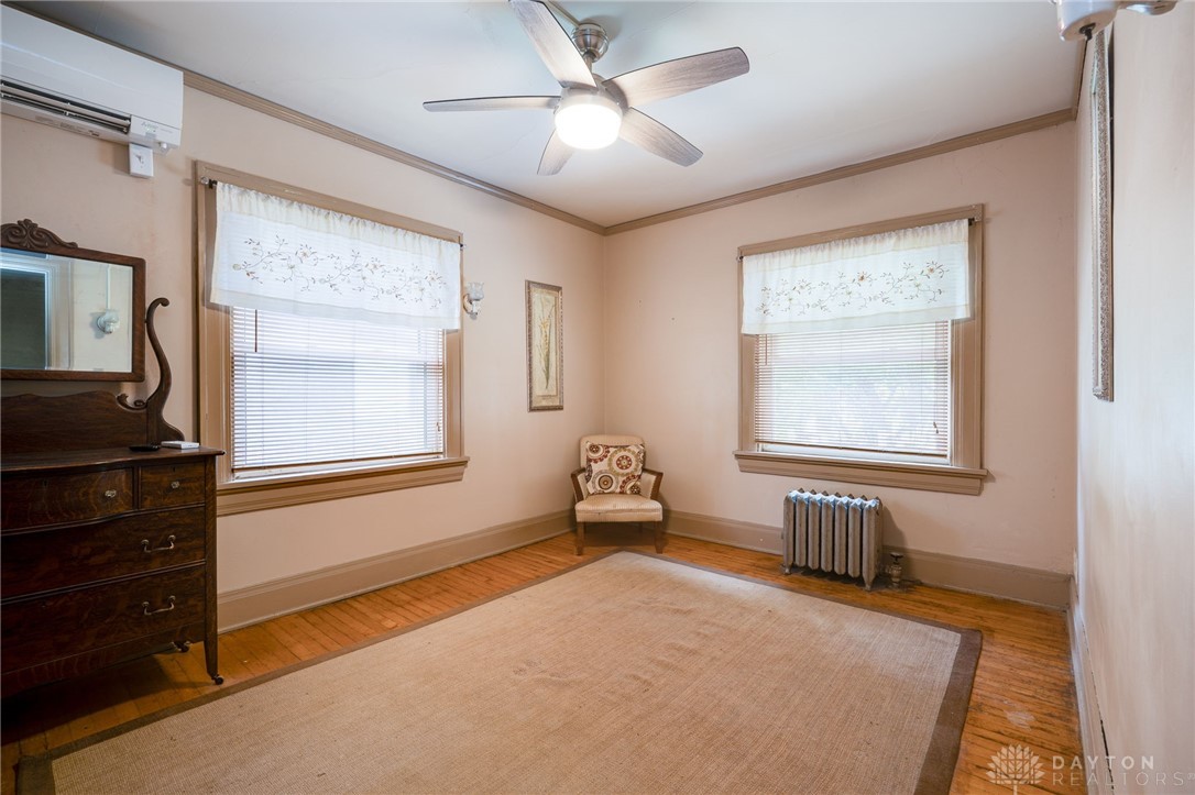 631 Belmonte Park