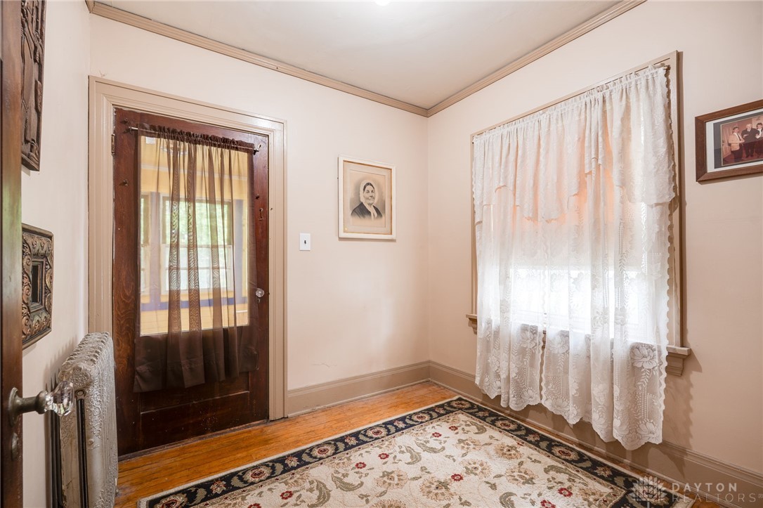 631 Belmonte Park