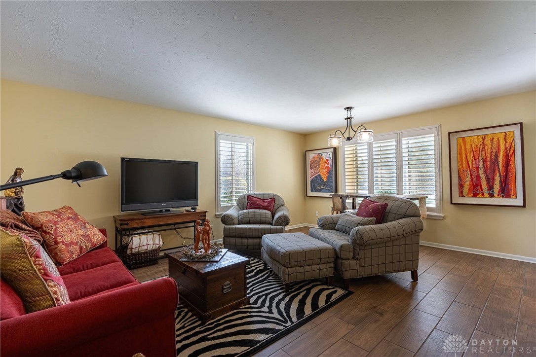 1310 Partridge Run Circle