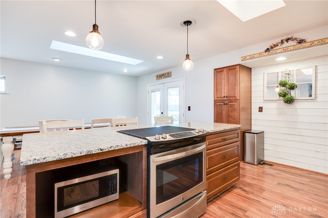 3072 Leonora Drive