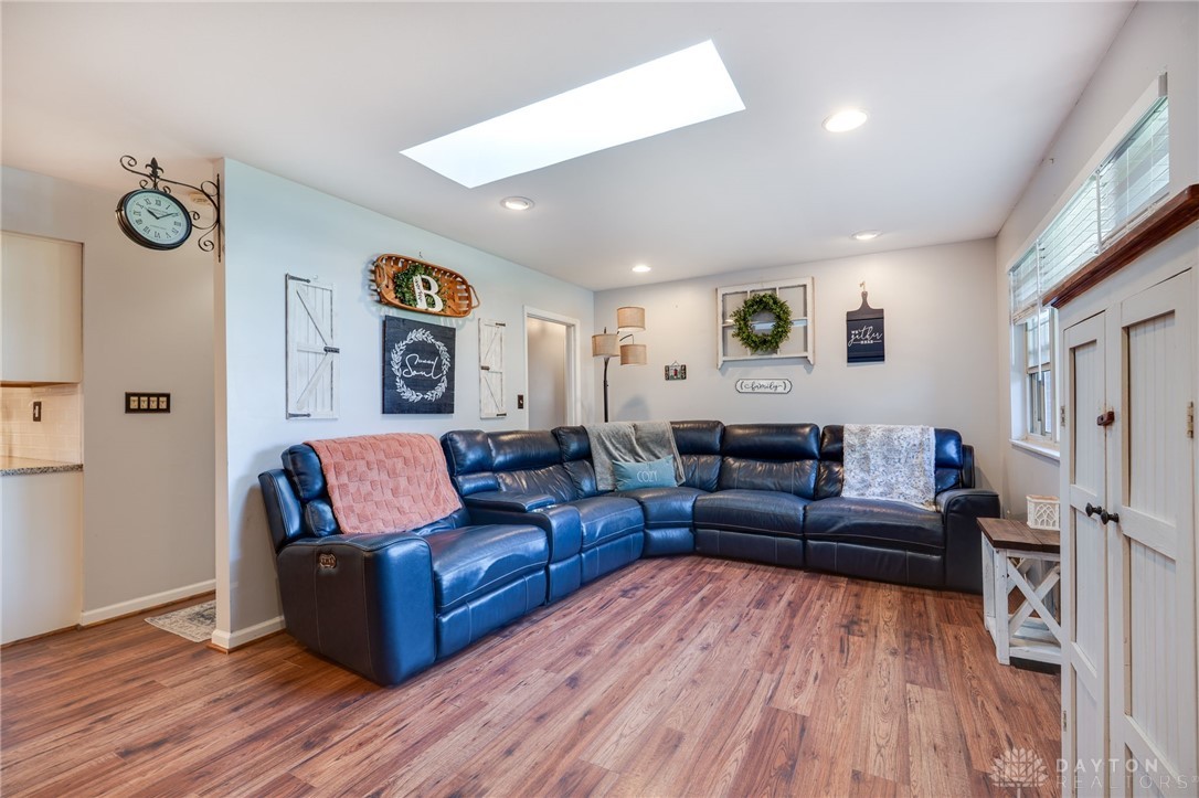 3072 Leonora Drive