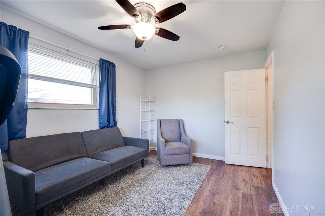 3072 Leonora Drive