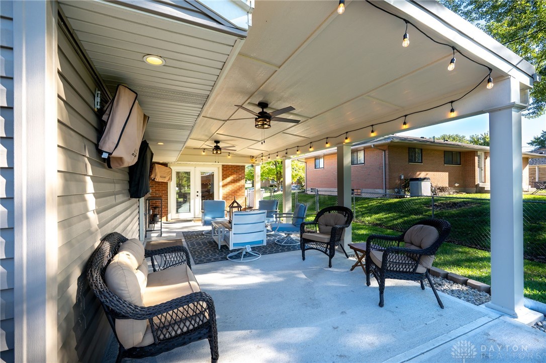 3072 Leonora Drive