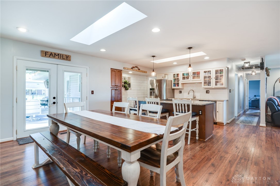 3072 Leonora Drive